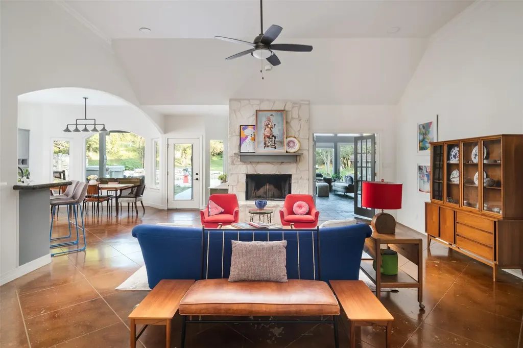 49 Long Creek Road Austin TX 78737