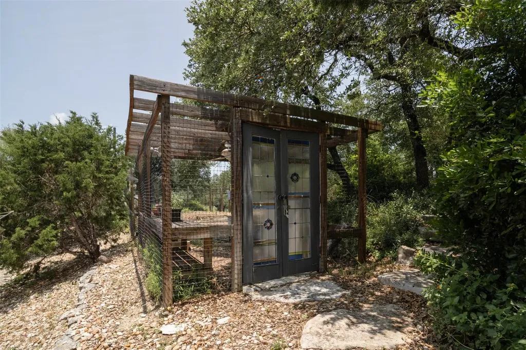 49 Long Creek Road Austin TX 78737
