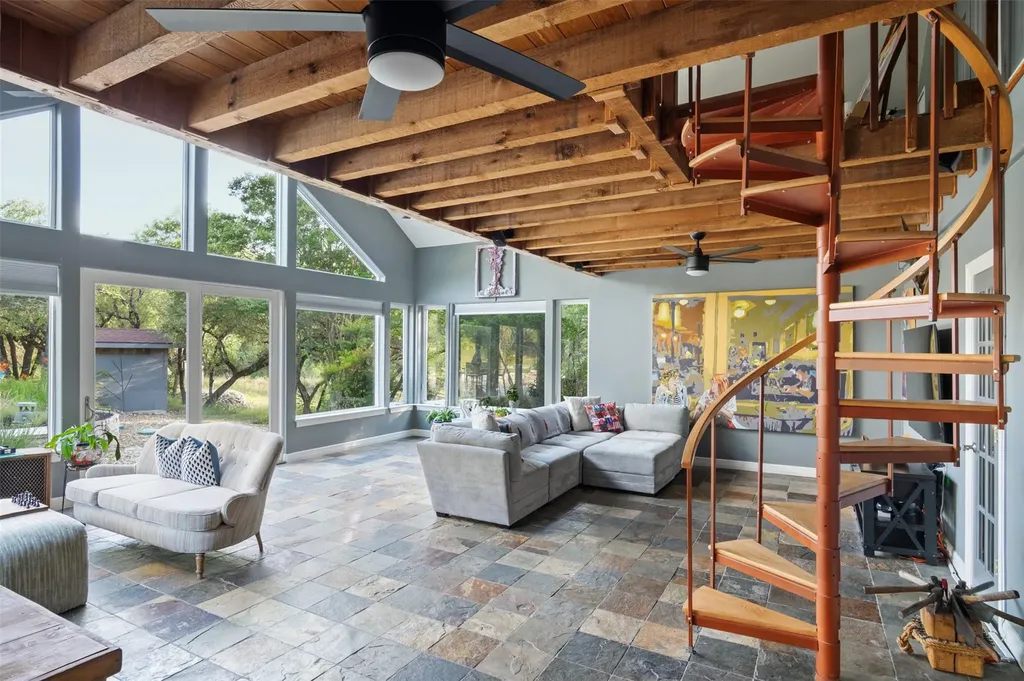 49 Long Creek Road Austin TX 78737