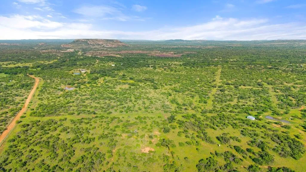 6304 County Road 110 Llano TX 78643