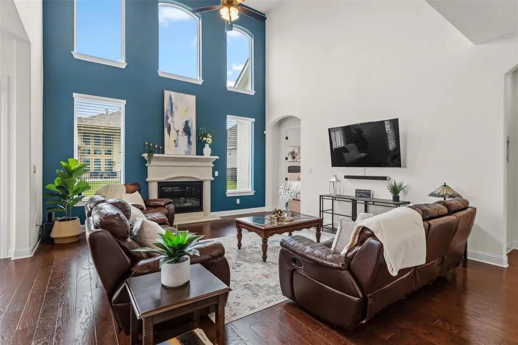 1733 Siena Sunset Road Leander TX 78641