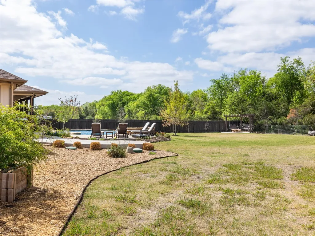 213 Angela Drive Liberty Hill TX 78642
