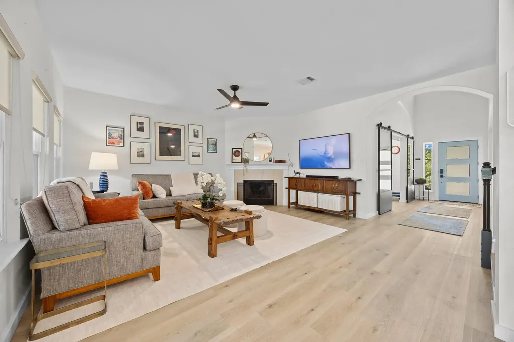 1116 Applerock Leander TX 78641