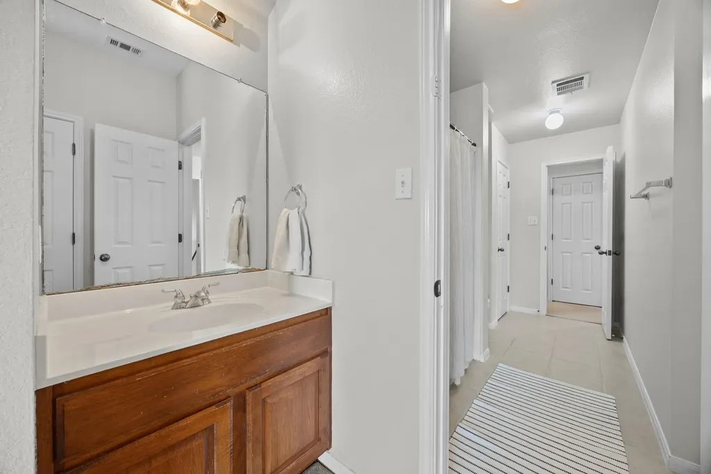 1116 Applerock Leander TX 78641
