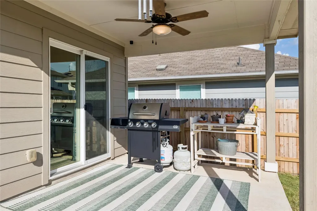 6205 Arbor Crest Lane Austin TX 78747
