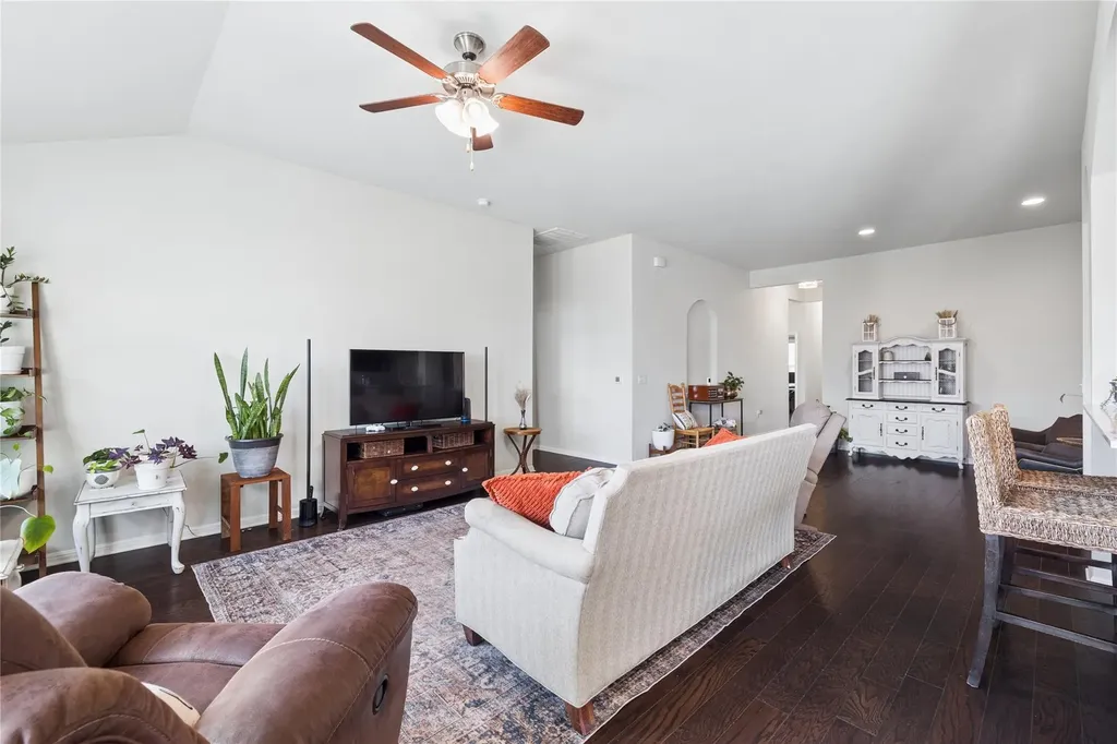 6205 Arbor Crest Lane Austin TX 78747
