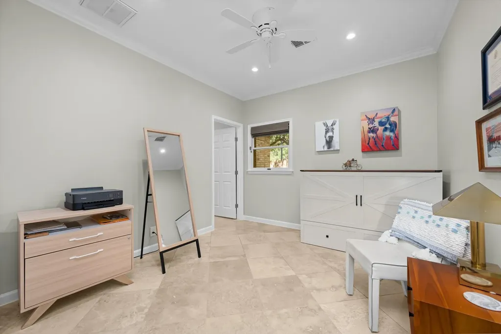 2838 Montebello Road Austin TX 78746