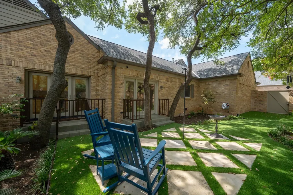 2838 Montebello Road Austin TX 78746