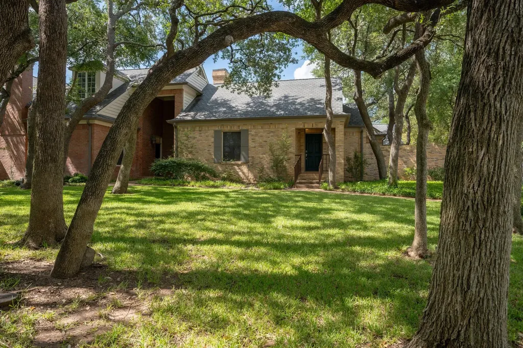 2838 Montebello Road Austin TX 78746