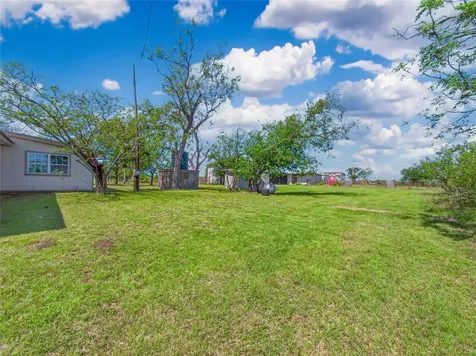 1350 County Road 414 Jonesboro TX 76538