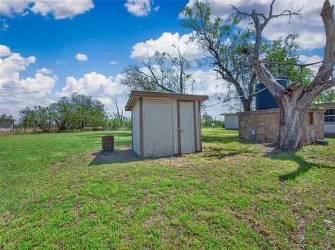 1350 County Road 414 Jonesboro TX 76538
