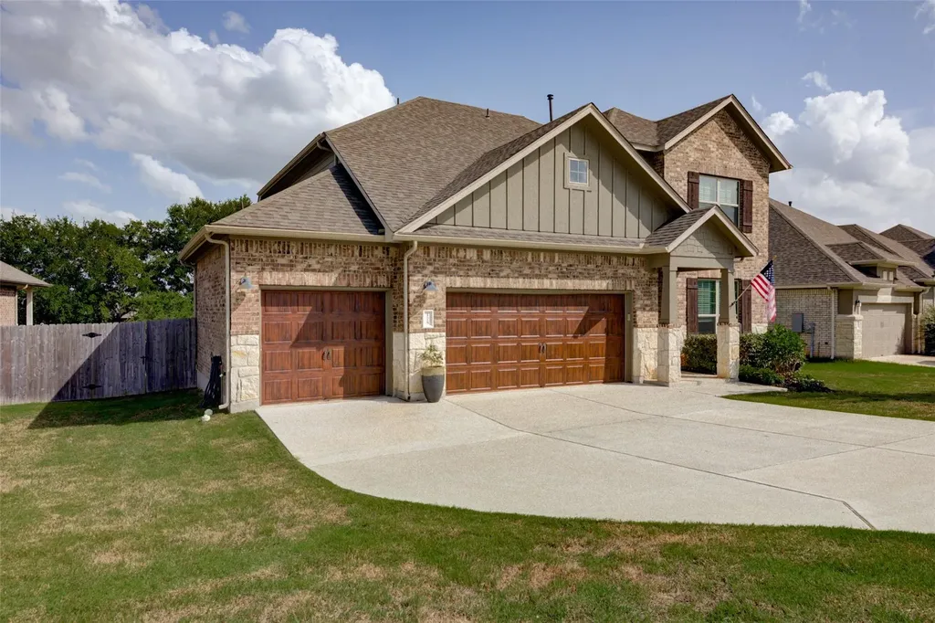 175 Goshen Drive Dripping Springs TX 78620