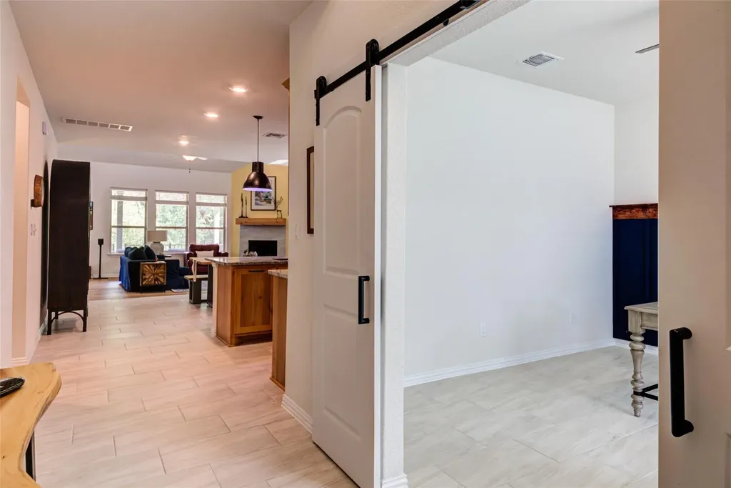 175 Goshen Drive Dripping Springs TX 78620