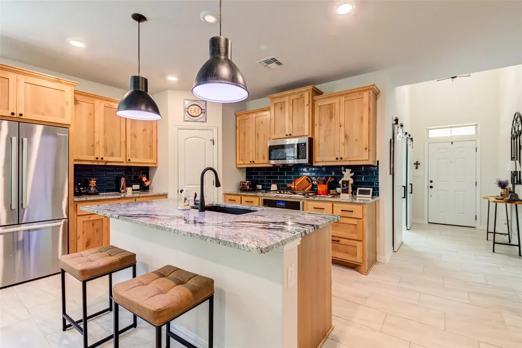175 Goshen Drive Dripping Springs TX 78620