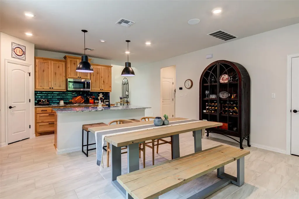 175 Goshen Drive Dripping Springs TX 78620