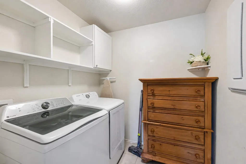 216 La Dera Drive Liberty Hill TX 78642