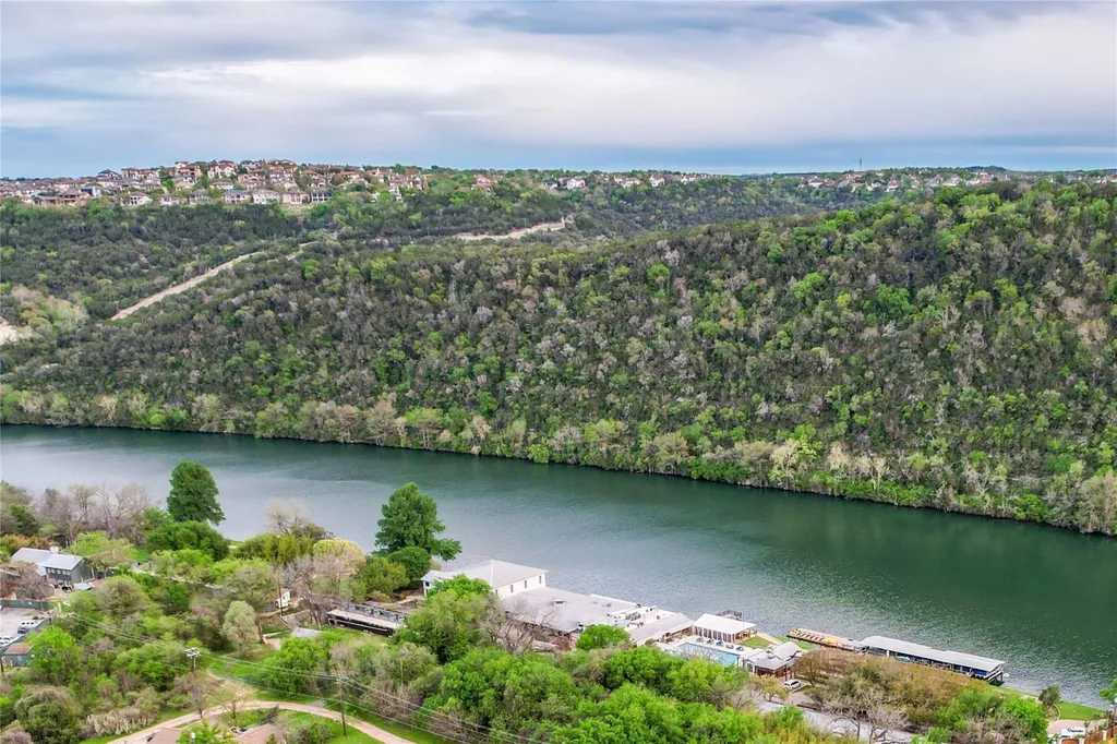 12920 Appaloosa Chase Drive Austin TX 78732