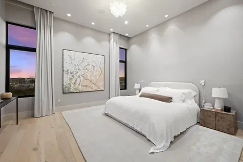 5 Inwood Cove Austin TX 78746