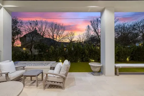 5 Inwood Cove Austin TX 78746