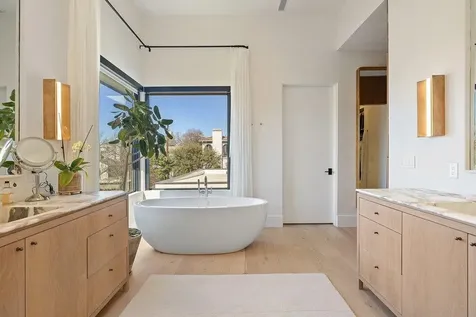 5 Inwood Cove Austin TX 78746