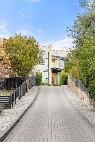 5 Inwood Cove Austin TX 78746