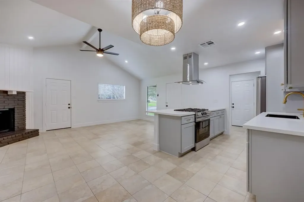 11417 Ptarmigan Drive Austin TX 78758