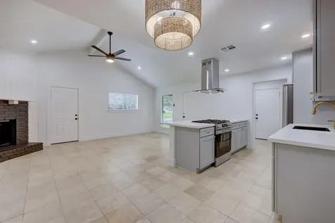 11417 Ptarmigan Drive Austin TX 78758