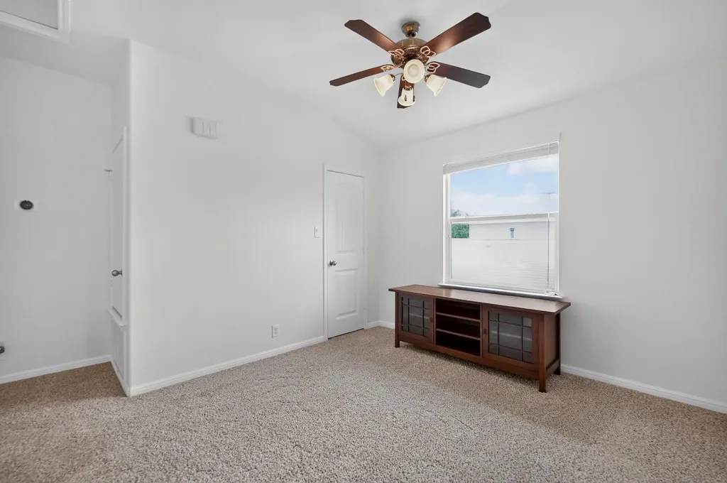 9401 Sweetgum Drive Austin TX 78748