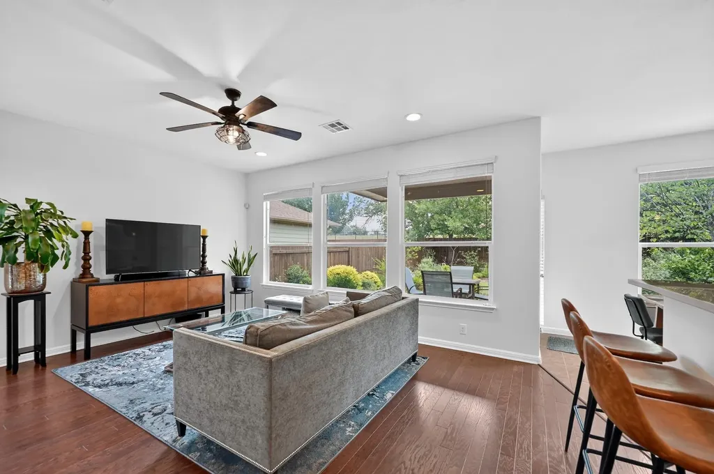 9401 Sweetgum Drive Austin TX 78748