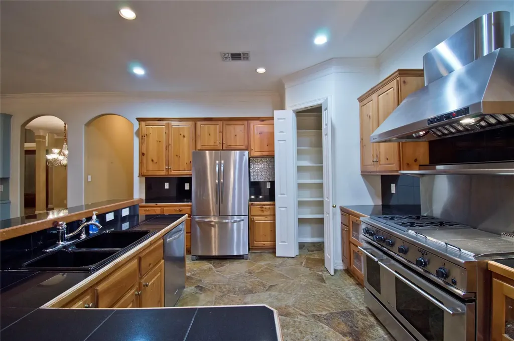 17323 Fountain Bluff Drive San Antonio TX 78248