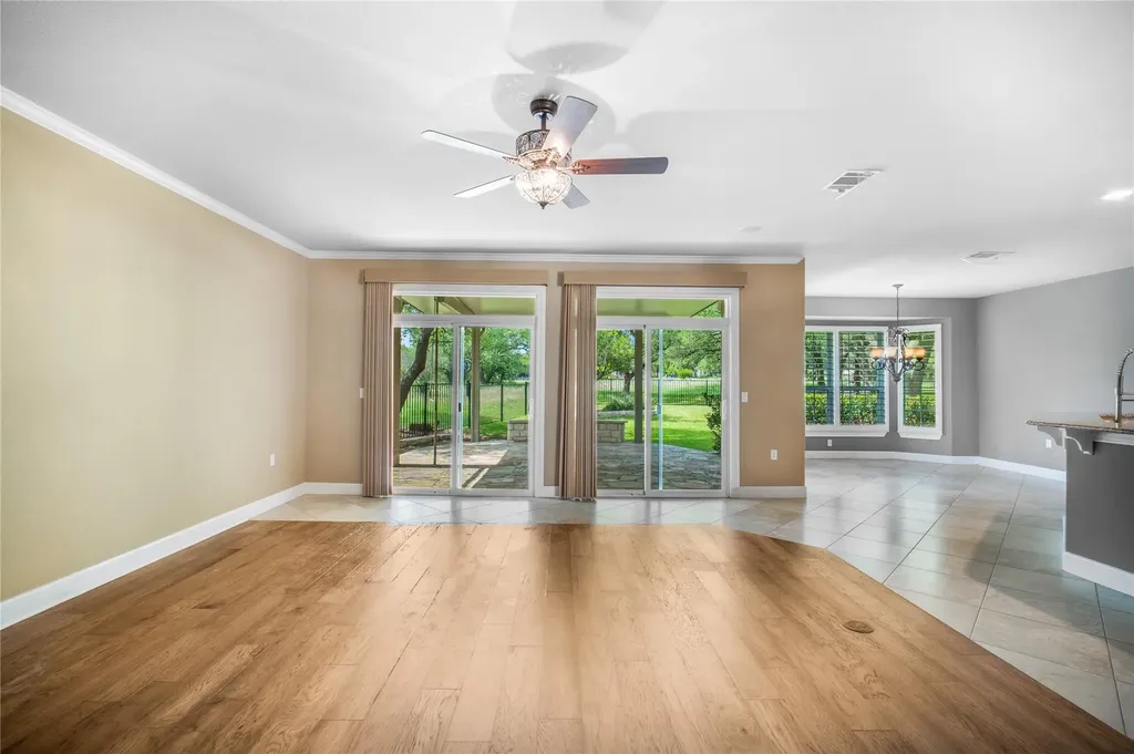 214 Summit Street Georgetown TX 78633