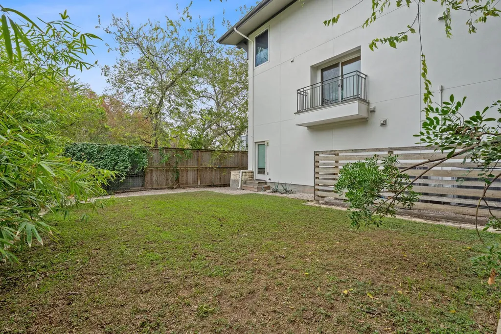 616 W Monroe Street Austin TX 78704