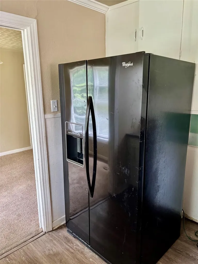 415 E 7th Street Taylor TX 76574