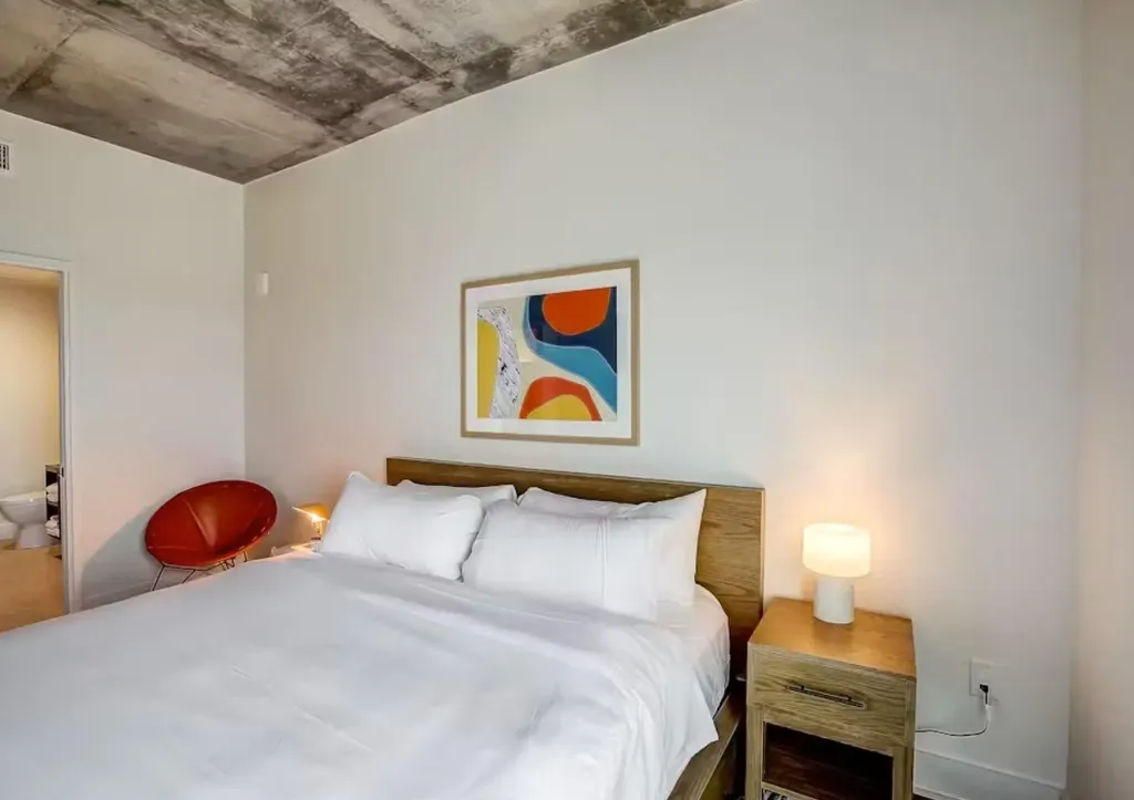 48 East Avenue Austin TX 78701