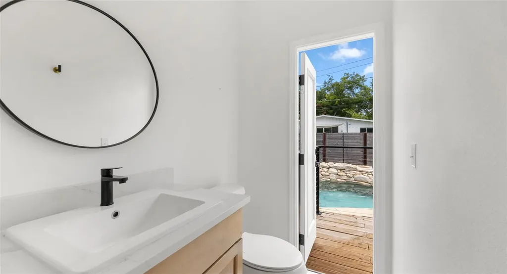 1007 Payne Avenue Austin TX 78757