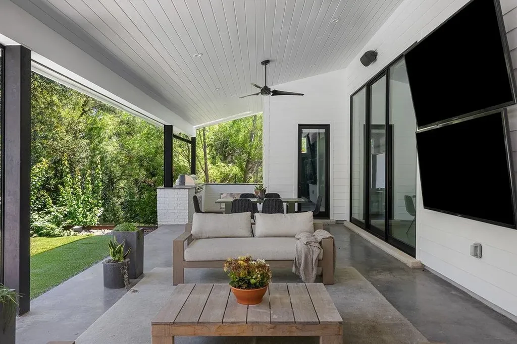 4504 Small Drive Austin TX 78731