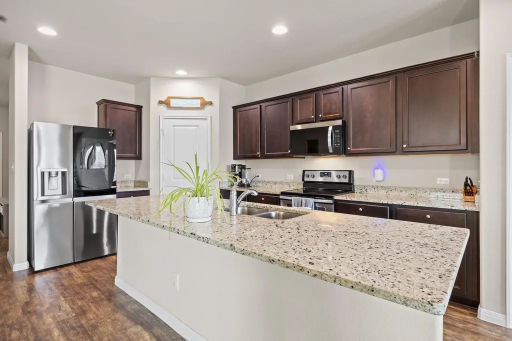 14009 Mark Christopher Way Manor TX 78653