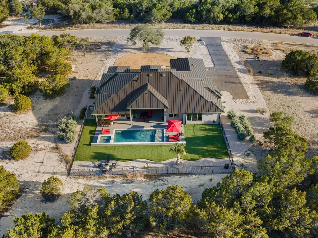 1709 Paradise Parkway Canyon Lake TX 78133