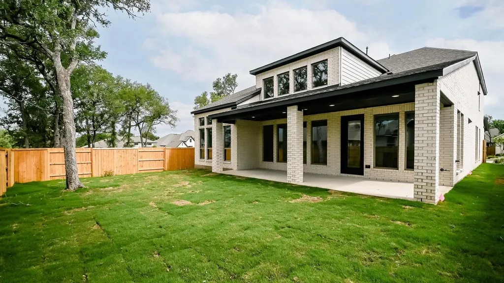 124 Brewer Street Kyle TX 78640