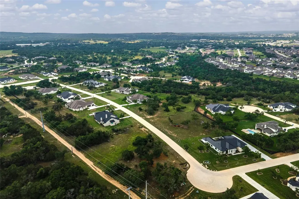 294 Mae Point Dripping Springs TX 78620