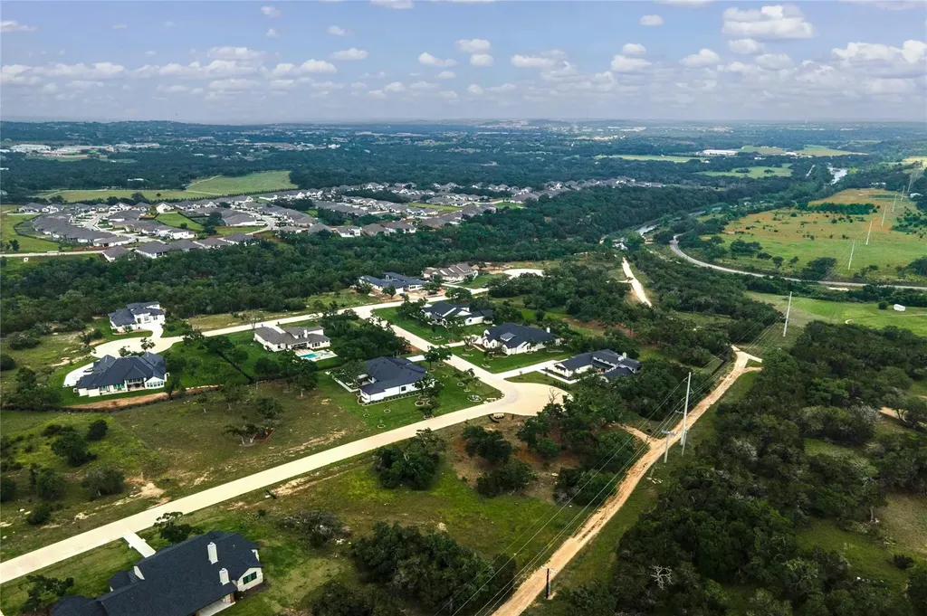294 Mae Point Dripping Springs TX 78620