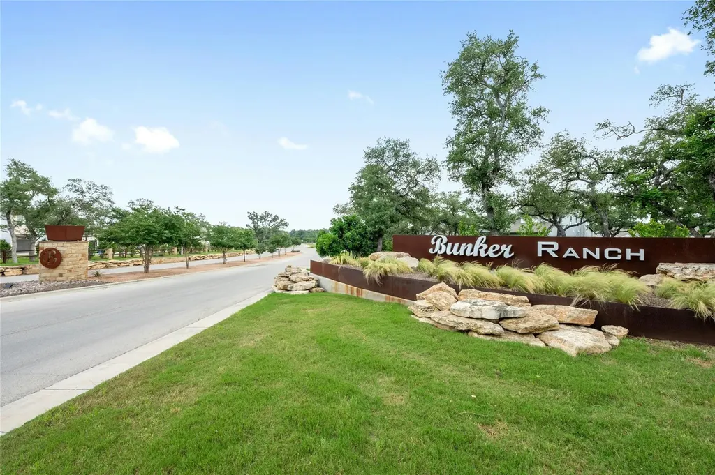 294 Mae Point Dripping Springs TX 78620