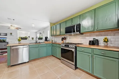 165 Opal Lake Drive Kyle TX 78640