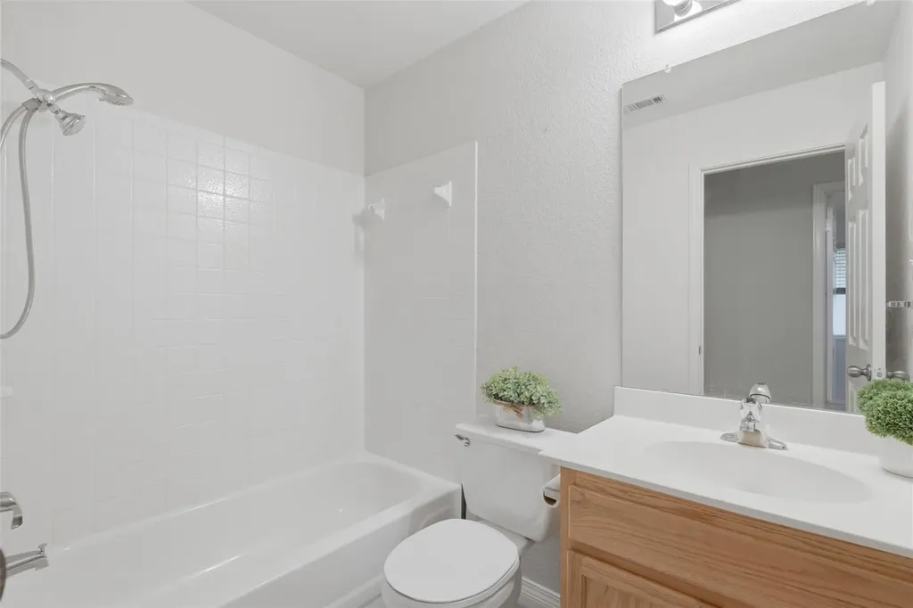 3931 Upper Passage Lane Round Rock TX 78681