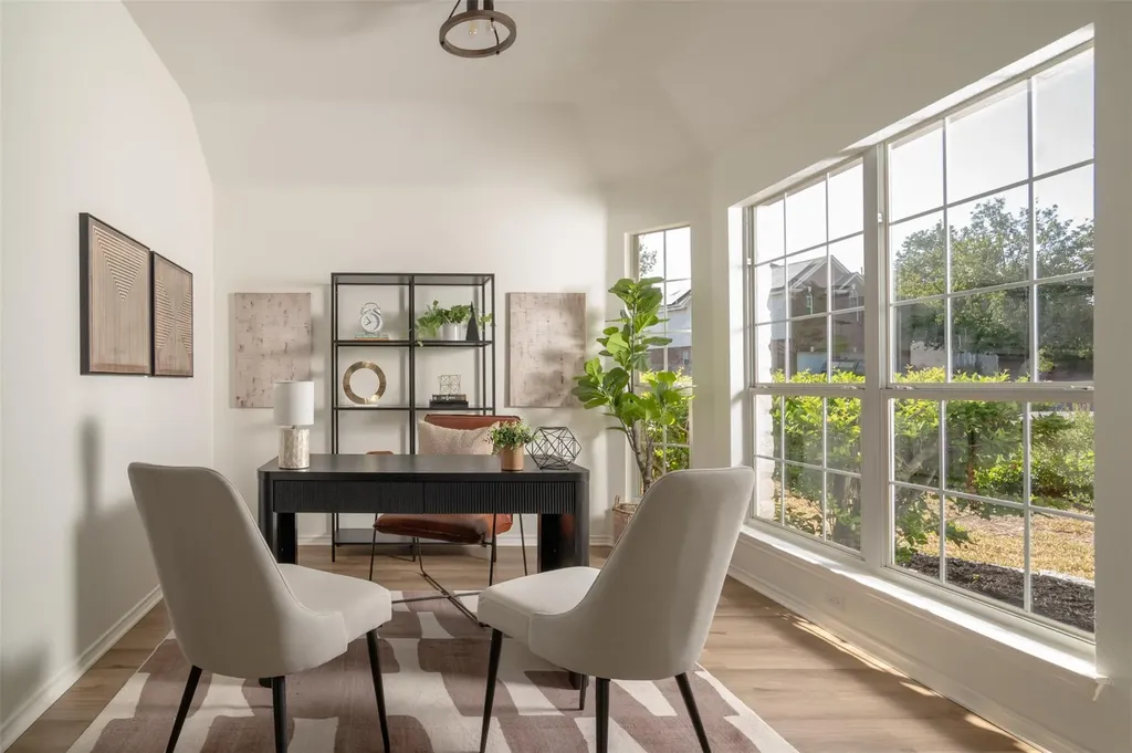 209 Jockey Bluff Cove Austin TX 78748