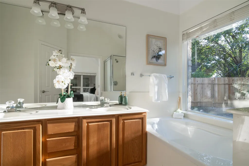 209 Jockey Bluff Cove Austin TX 78748