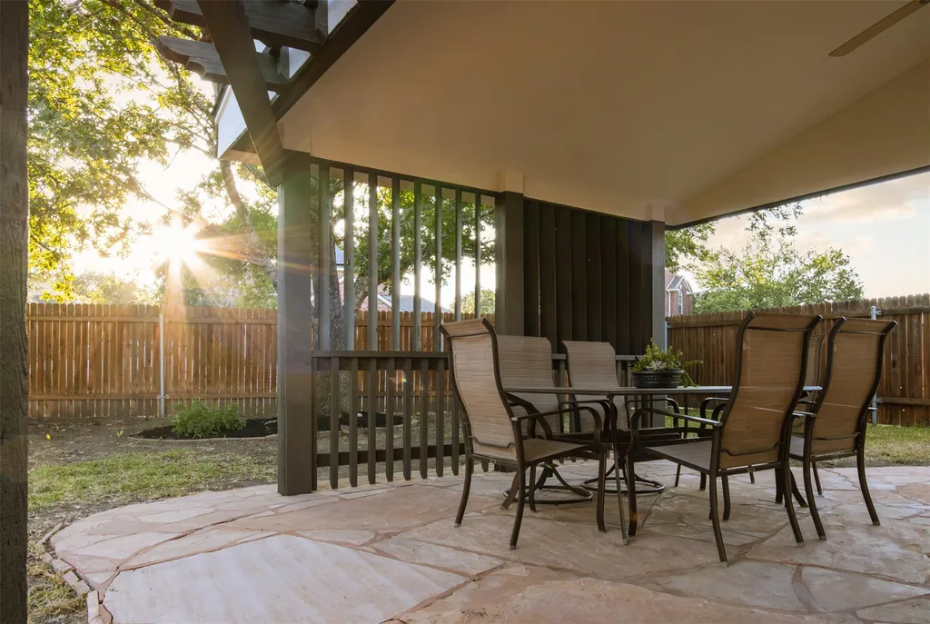 209 Jockey Bluff Cove Austin TX 78748