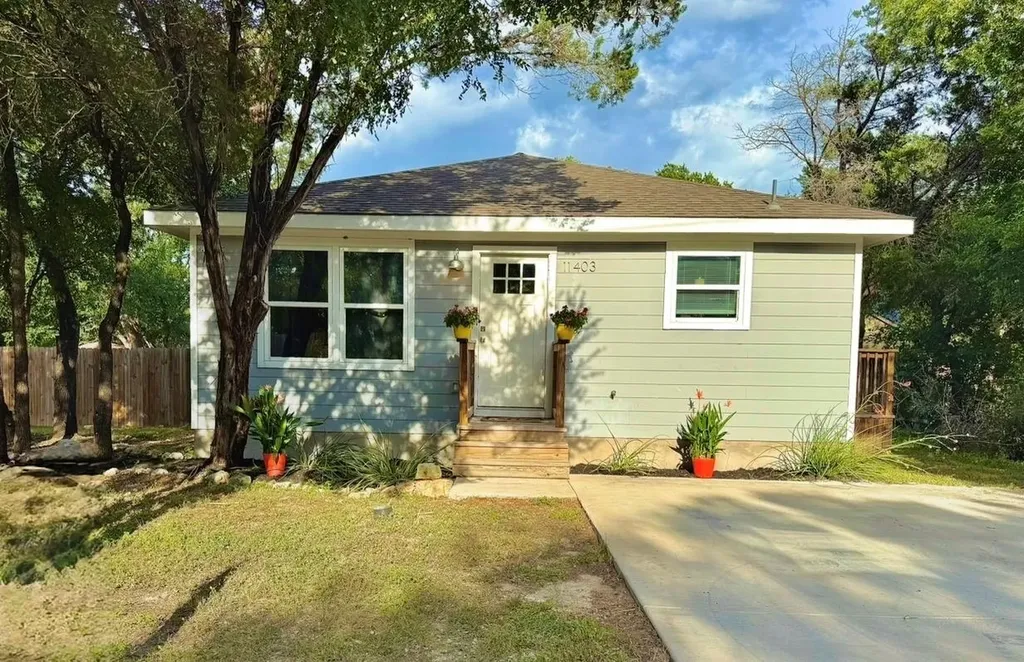 11403 Leander Street Jonestown TX 78645