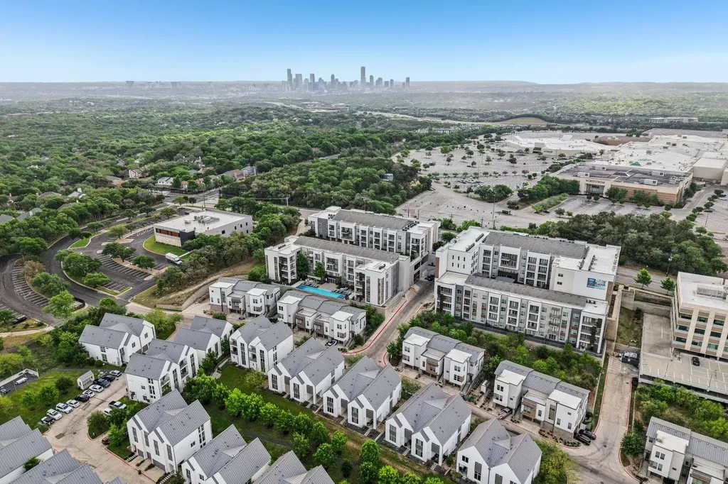 2518 Watkins Way Austin TX 78746