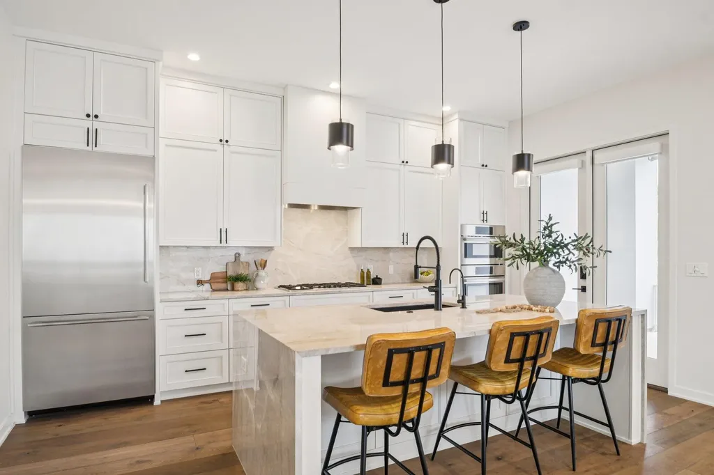 2518 Watkins Way Austin TX 78746